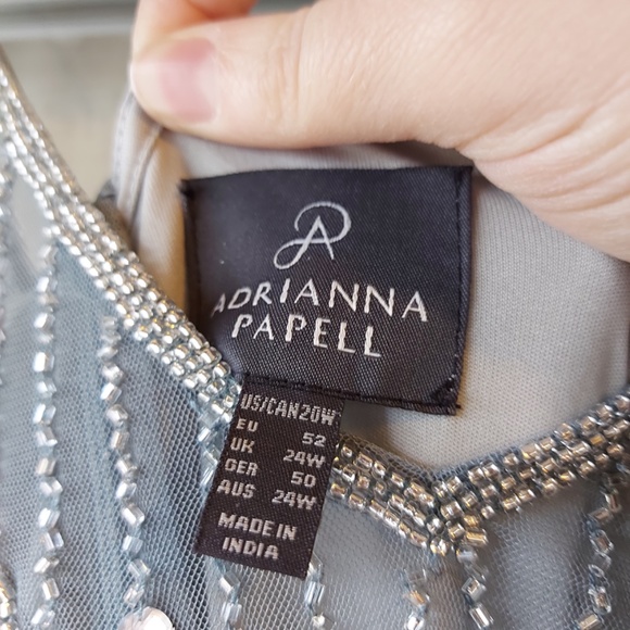 Adrianna Papell Beaded Gray  Sleeveless Dress Size 20W - Picture 4 of 5